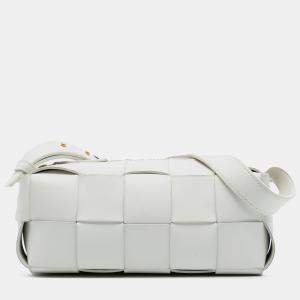 مملوكة مسبقًا Bottega Veneta White Small Lambskin Intrecciato Brick Cassette