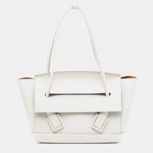مملوكة مسبقًا Bottega Veneta White Medium French Calfskin The Arco Tote