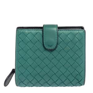 Pre Owned Bottega Veneta Green Intrecciato Leather French Wallet 