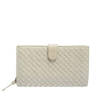 Pre Owned Bottega Veneta Cream Intrecciato Leather Continental Wallet