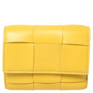 Pre Owned Bottega Veneta Yellow Maxi Intrecciato Leather Trifold Wallet