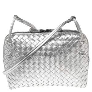 Pre Owned Bottega Veneta Silver Intrecciato Leather Nodini Crossbody Bag