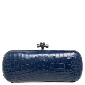 Pre Owned Bottega Veneta Blue Crocodile Knot Clutch