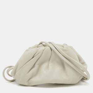 Pre Owned Bottega Veneta Off White Leather Pouch Clutch