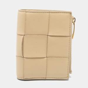 Pre Owned Bottega Veneta Beige Intrecciato Leather Cassette Bifold Compact Wallet