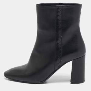 Bottega Veneta Black Leather Ankle Length Boots Size 39