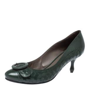 Pre Owned Bottega Veneta Intrecciato Green Leather Buckle Detail Pumps Size 39