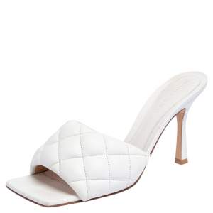 Pre Owned Bottega Veneta White Quilted Leather Lido Slide Sandals Size 39