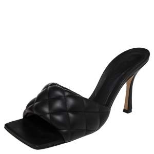 Pre Owned Bottega Veneta Black Quilted Leather Padded Slide Sandals Size 39.5