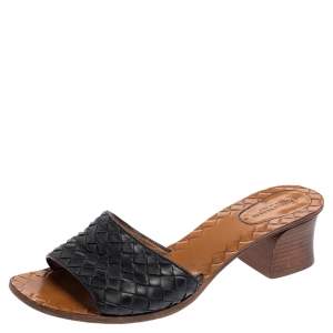 Pre Owned Bottega Veneta Black/Brown Intrecciato Leather Ravello Slide Sandals Size 39.5