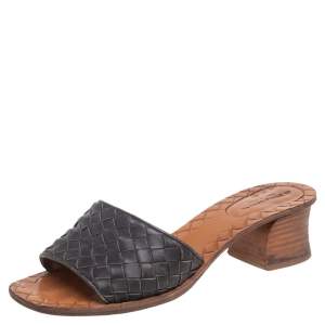 Pre Owned Bottega Veneta Black Intrecciato Leather Slide Sandals Size 36