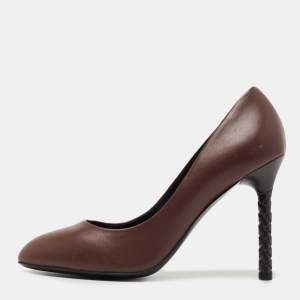 Pre Owned Bottega Veneta Brown Leather Round Toe Pumps Size 38.5