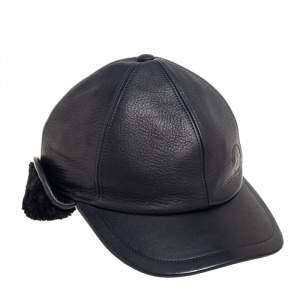 Pre Owned كاب بربري إكسبلورر كشمير فرو وجلد أسود بطيه مقاس صغير - سمول