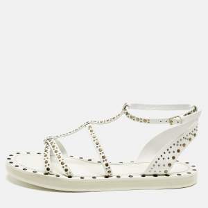 مملوكة مسبقًا Burberry White Leather Studded Hansel Flat Sandals Size 39.5