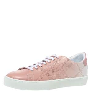 مملوكة مسبقًا Burberry Pink Perforated Leather Westford Low Top Sneakers Size 40