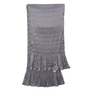 مملوكة مسبقًا Burberry Grey Stretch Silk Pleat Paneled Scarf