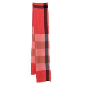 مملوكة مسبقًا Burberry Coral Pink Fluro Lightweight Mega Check Cashmere Scarf