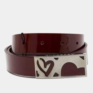 Pre Owned Burberry Maroon Patent Leather Heart Buckle Belt 70 CM