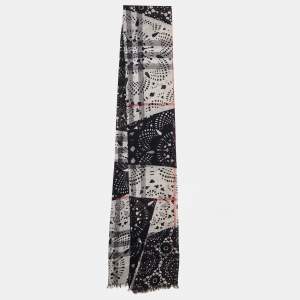 مملوكة مسبقًا Burberry Beige & Black Printed Wool & Silk Shawl