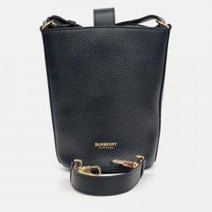 Pre Owned Burberry Black Leather Burberry small bucket bag