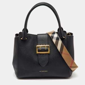 Pre Owned Burberry Black Grained Leather Medium Buckle Tote