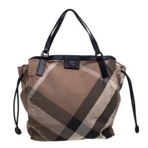 مملوكة مسبقًا Burberry Beige/Black Nova Check Nylon and Leather Buckleigh Tote
