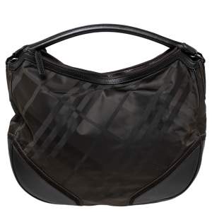 Pre Owned Burberry Dark Brown House Check Nylon and Leather Double Zip Hobo