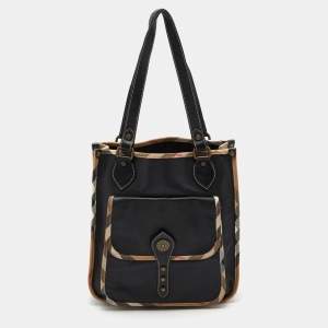 Pre Owned Burberry Black Leather and Canvas Vintage Shoulder Bag