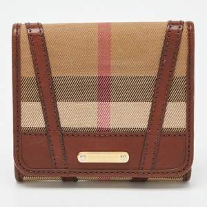 مملوكة مسبقًا Burberry Brown Bridle House Check Fabric and Leather Leighton Trifold Compact Wallet