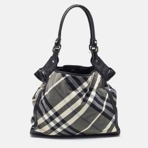 Pre Owned Burberry Black Beat Check Nylon and Patent Leather Tote