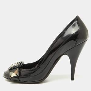 Burberry Black Patent Leather Buckle Detail Pumps Size 39