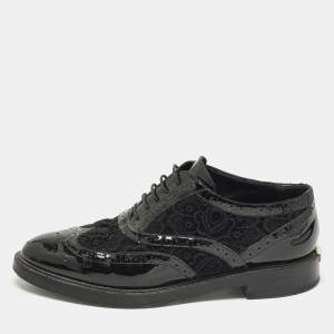مملوكة مسبقًا Burberry Size 37 Black Lace, Mesh and Patent Leather Brogues