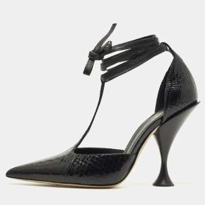 مملوكة مسبقًا حذاء كعب عالي بربري جلد الثعبان أسود مقاس 38.5