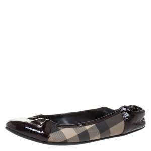 Pre Owned Burberry Burgundy Patent Leather And Nova Check Canvas Scrunch Ballet Flats Size 36