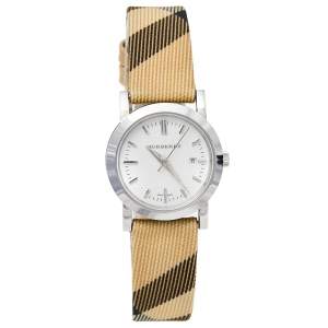Burberry White Stainless Steel Nova Check BU1387 Women's Wristwatch 28 mm