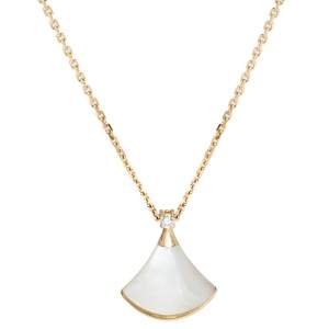 Bvlgari Divas' Dream Mother of Pearl Diamond 18K Yellow Gold Pendant Necklace