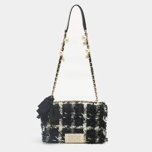 Pre Owned Carolina Herrera Black/White Tweed CHHC Pearl Embellished Shoulder Bag