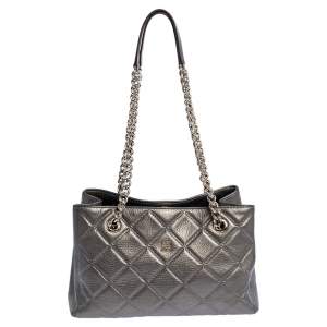 Pre Owned Carolina Herrera Metallic Quilted Leather Shopper Tote