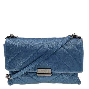 Pre Owned Carolina Herrera Blue Quilted Leather Flap Shoulder Bag