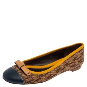 Carolina Herrera Beige/Yellow Monogram Canvas And Leather Cap Toe Bow Ballet Flats Size 37