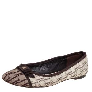 Pre Owned Carolina Herrera Brown/Beige Monogram Canvas Cap Toe Bow Ballet Flats Size 39