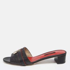 Pre Owned Carolina Herrera Black Monogram Leather Traveller Locked Slide Sandals Size 40