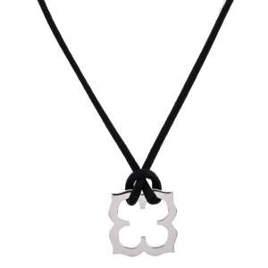 Cartier Trèfle Gothique 18K White Gold Pendant 