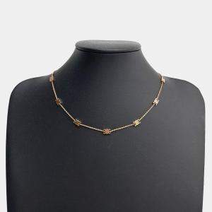 مملوكة مسبقًا Celine CC Mini Triumph Gold Necklace