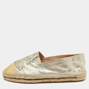 Pre Owned CH Carolina Herrera Gold Leather Espadrille Flats Size 38