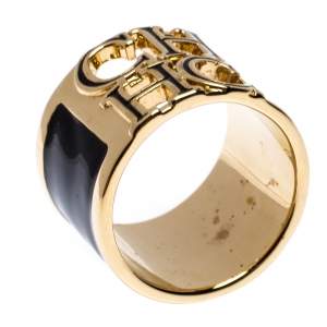 Pre Owned CH Carolina Herrera Logo Black Enamel Gold Tone Wide Band Ring Size 56
