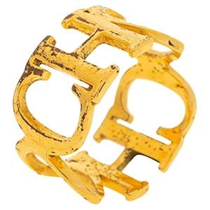 Pre Owned CH Carolina Herrera Logo Heart Gold Tone Band Ring