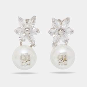 Pre Owned Carolina Herrera CH Crystal Jasmine Faux Pearl Sterling Silver Drop Earrings