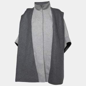 Pre Owned CH Carolina Herrera Grey Wool Reversible Detachable-Hood Cape M