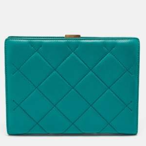 CH Carolina Herrera Green Quilted Leather Frame Chain Clutch